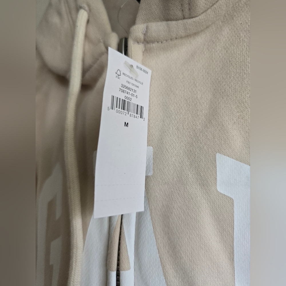 NWT! Gap, Logo Zippered Sweatshirt, Oyster, Size Medium - Picture 11 of 11